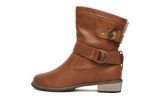 Bota Feminina de Couro com Fivela